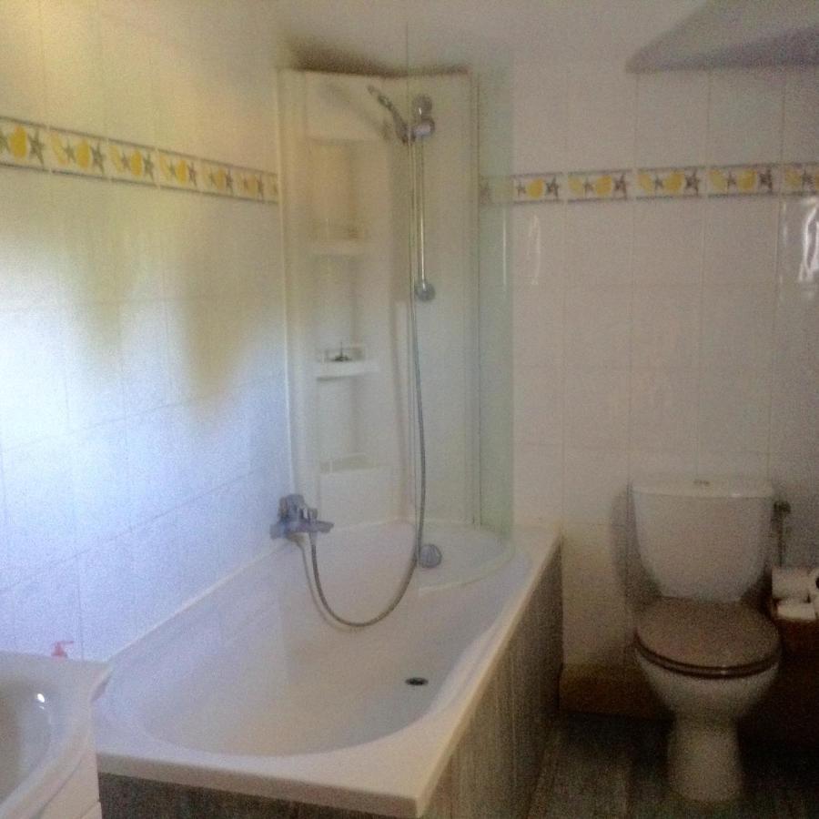 Homestay Arrabella Availles-Limouzine Εξωτερικό φωτογραφία
